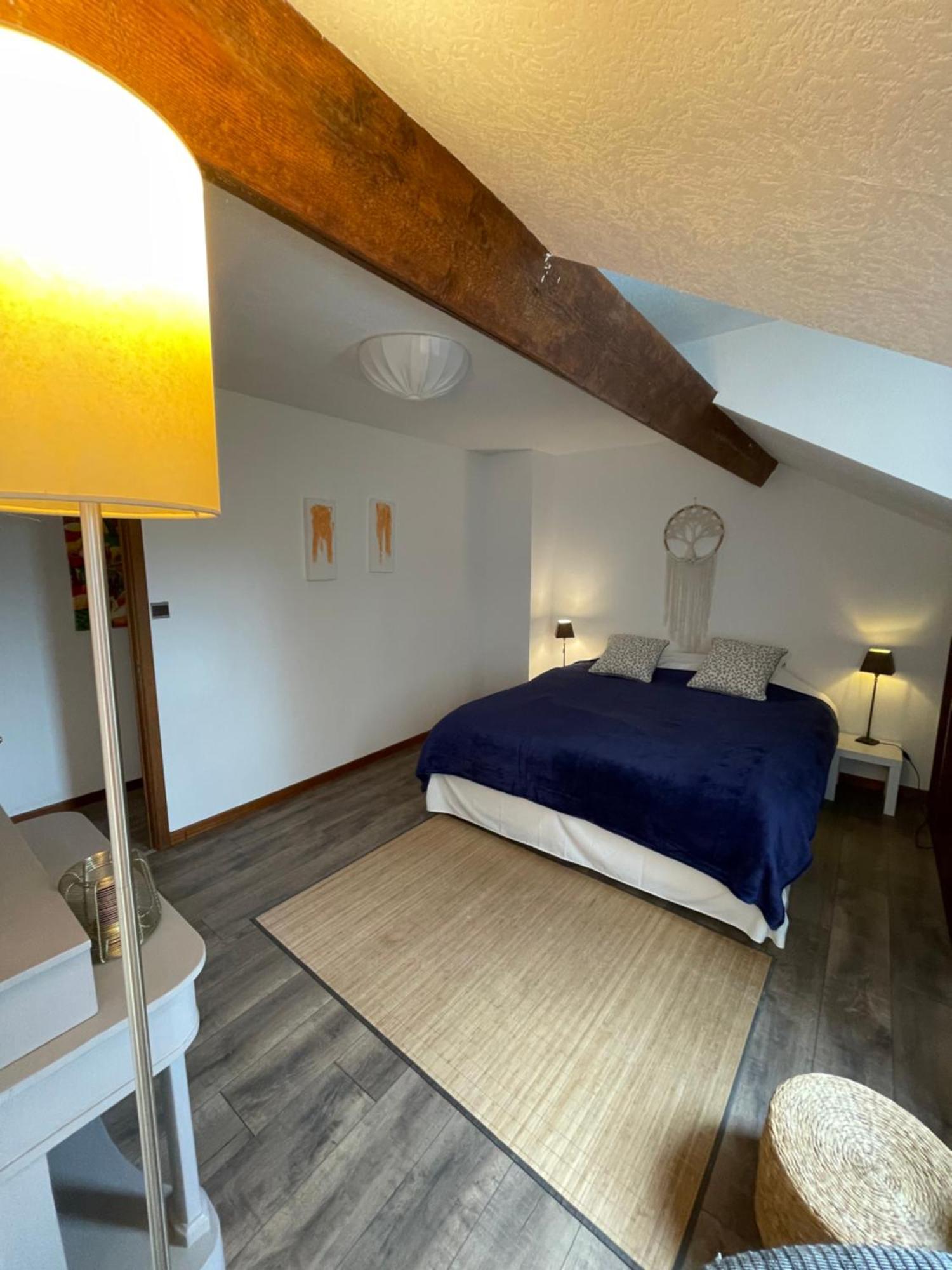 Homestay Villa O Virton Habitación foto